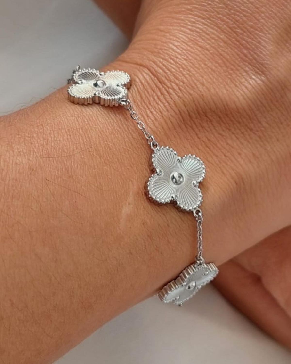 Clover  Lyra Bracelet – 18K Silver Plated